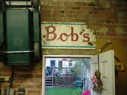 Bob's Sign.jpg (43662 bytes)